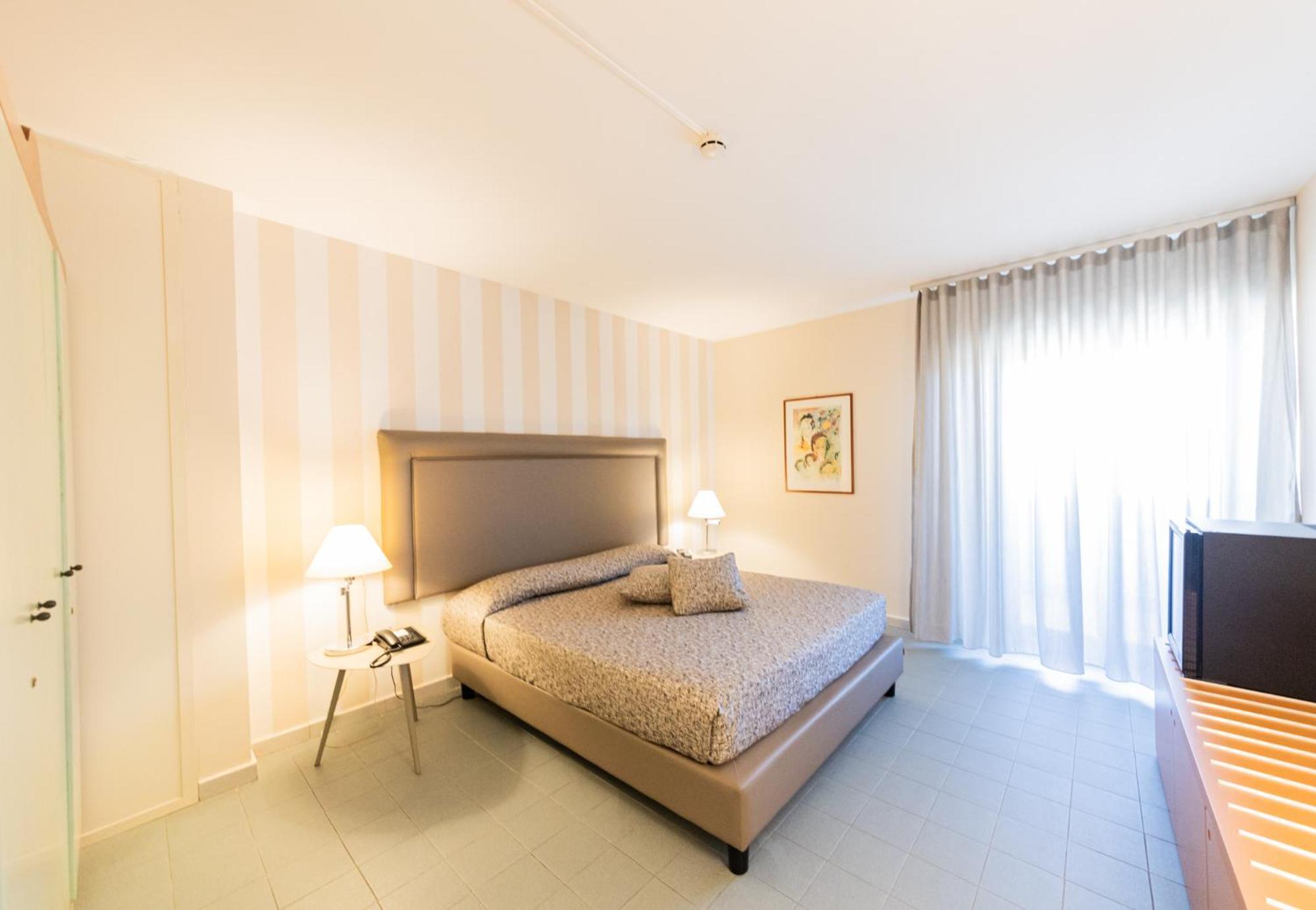Albergo Athenaeum Palermo Esterno foto